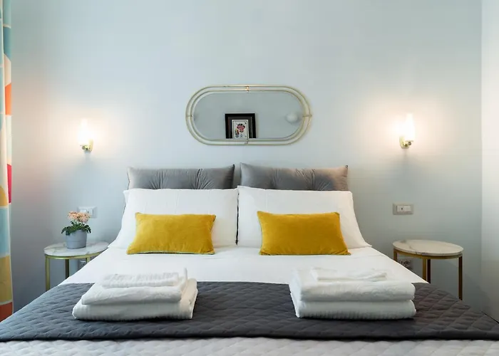 Contus Retro Pensjonat 4*